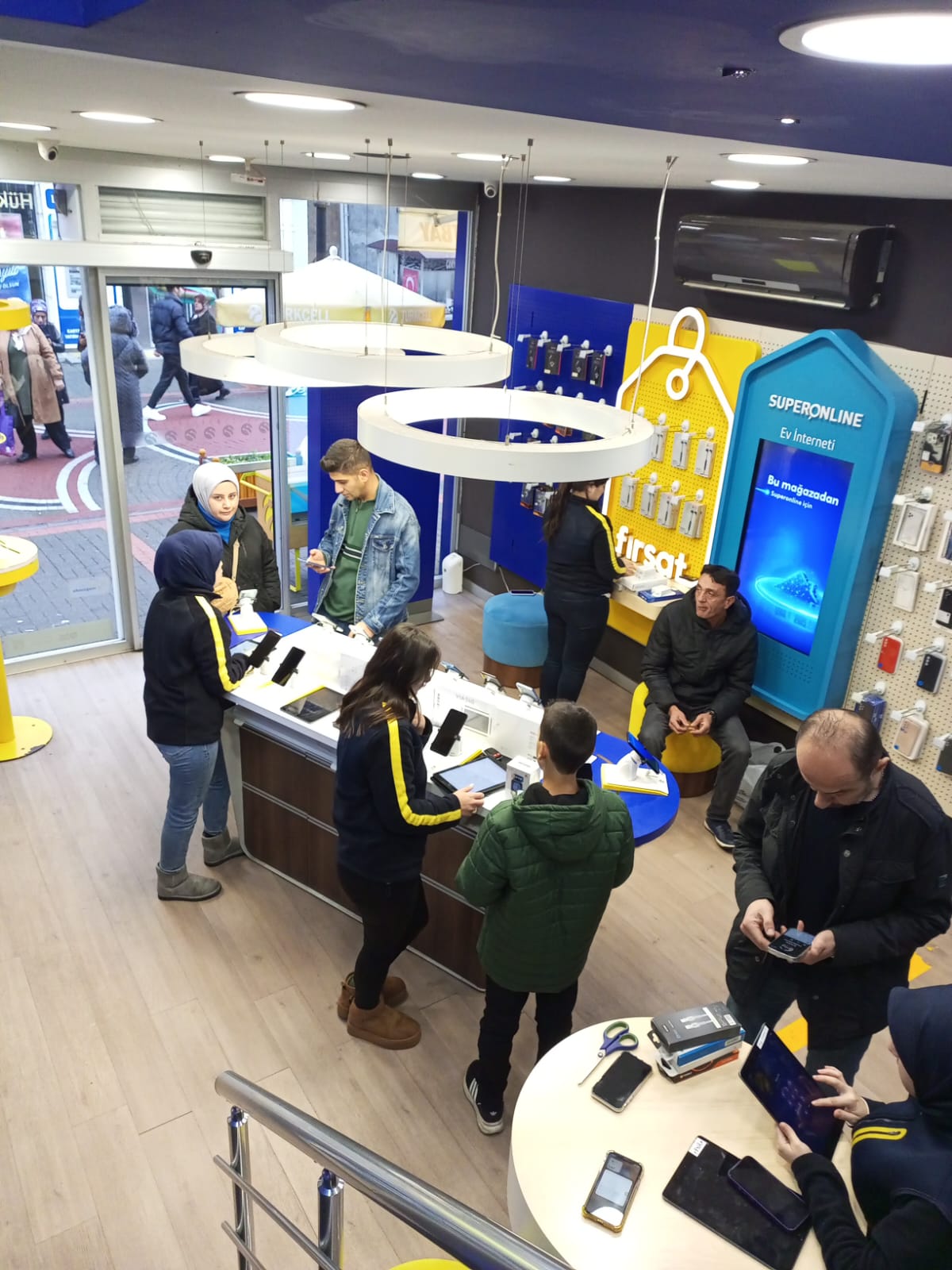 Bartın Hükümet Caddesi Turkcell İletişim Merkezi