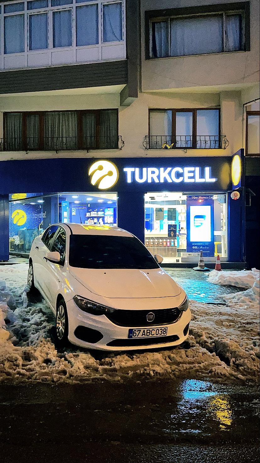 Ereğli Meydanbaşı Turkcell İletişim Merkezi